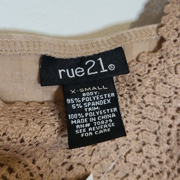 Rue21 Tan Crochet Ribbed Bodysuit XS NWT - Picture 6 of 6